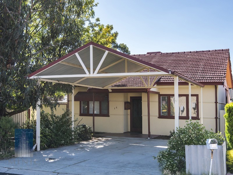 16 Dora Street, Queens Park WA 6107