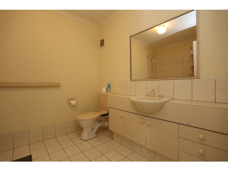 2/20 Gochean Avenue, Bentley WA 6102