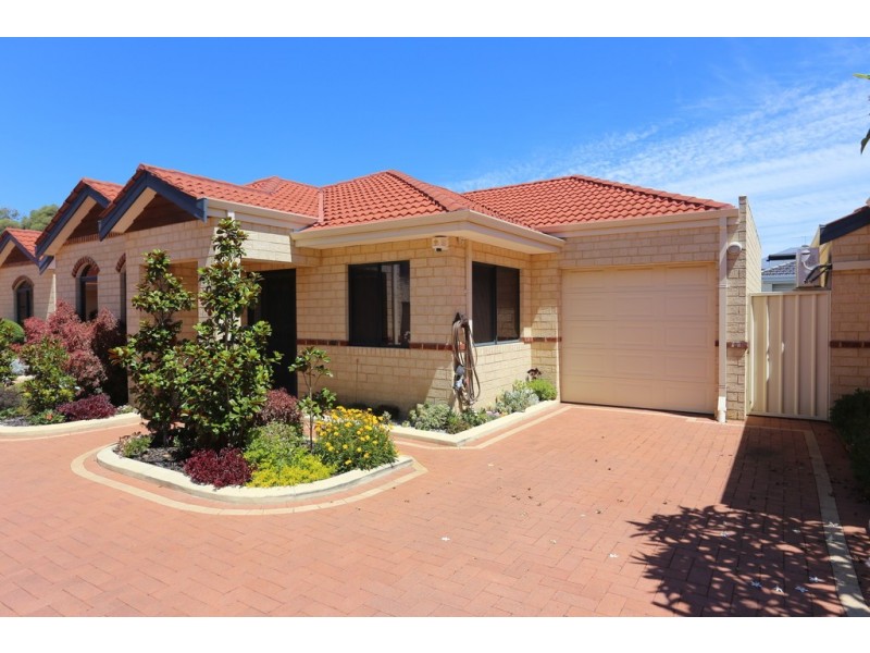 2/9 Lowry Street, Shelley WA 6148