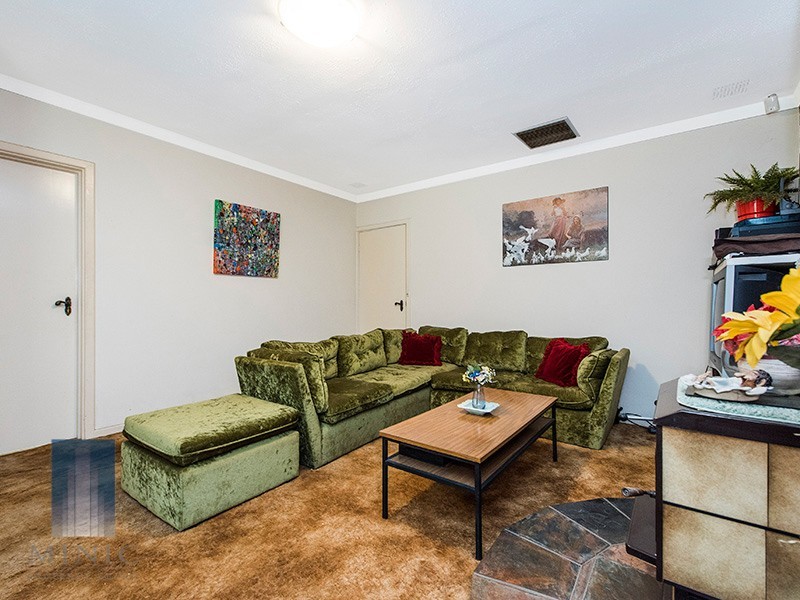 14 Scole Place, Huntingdale WA 6110