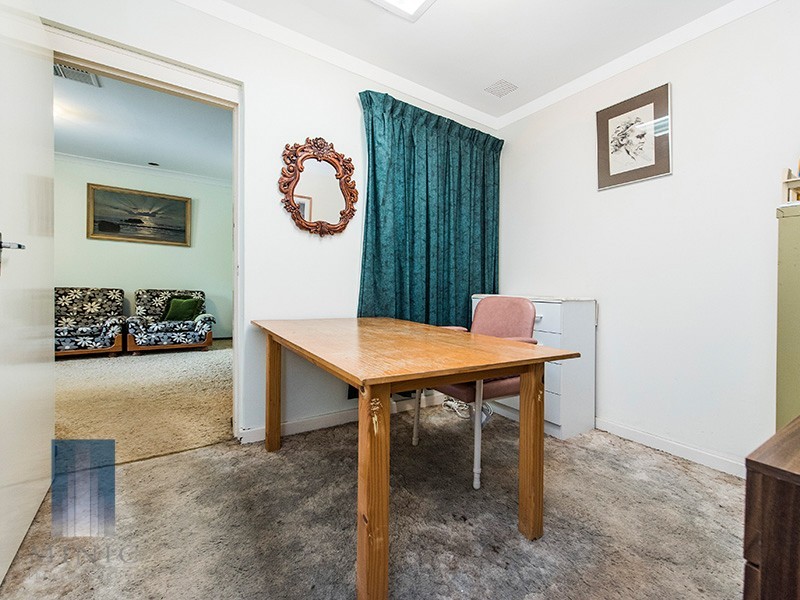 14 Scole Place, Huntingdale WA 6110