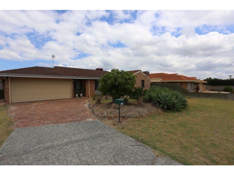17 Leymar Way, Willetton WA 6155