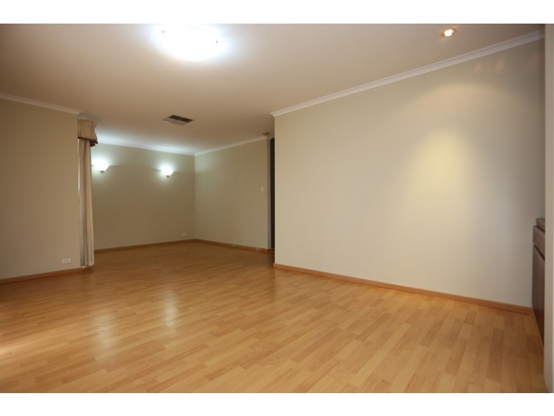 17 Leymar Way, Willetton WA 6155