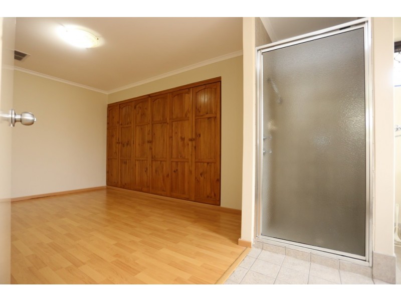 17 Leymar Way, Willetton WA 6155
