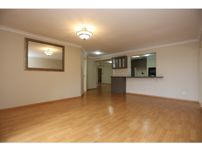 17 Leymar Way, Willetton WA 6155