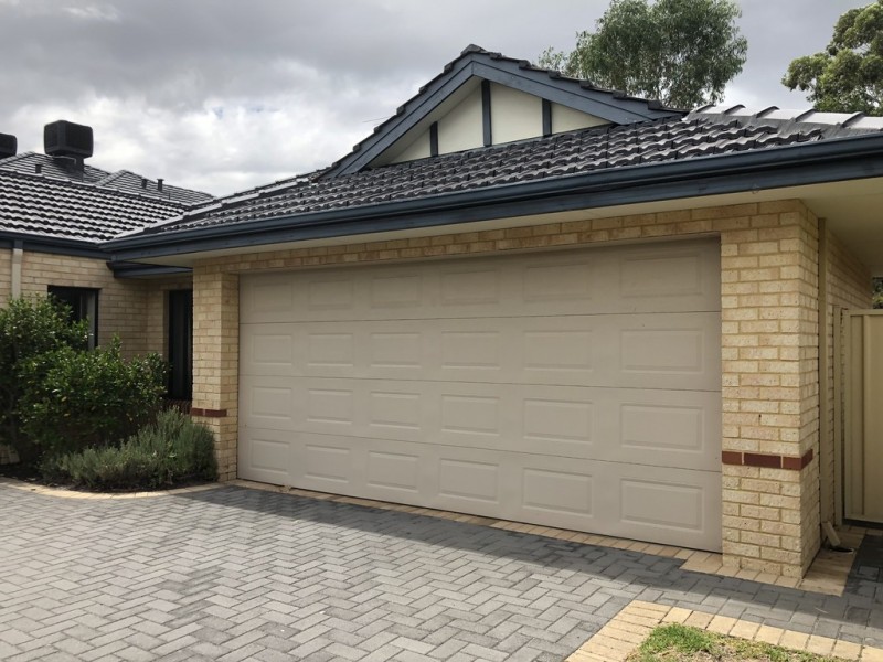 4 212 Corinthian Road East, Riverton WA 6148