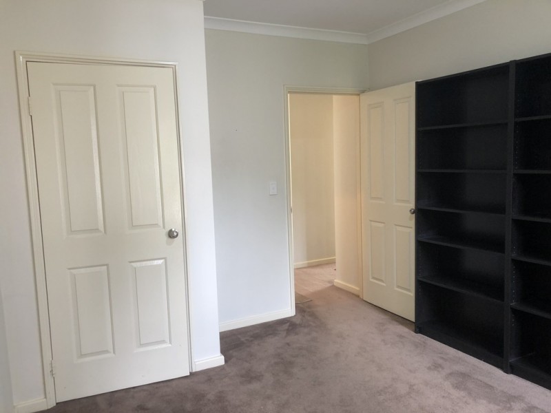 4 212 Corinthian Road East, Riverton WA 6148