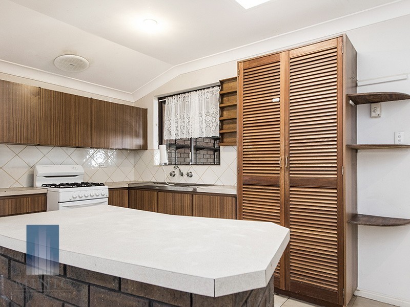 7 Meuller Way, Thornlie WA 6108