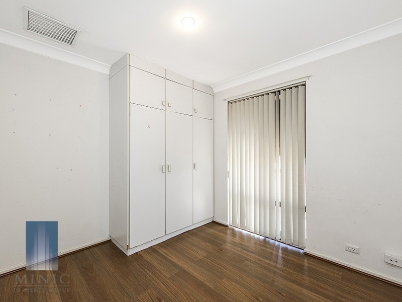 7 Meuller Way, Thornlie WA 6108