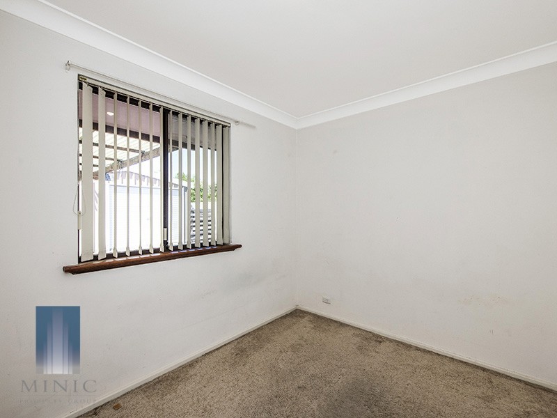 7 Meuller Way, Thornlie WA 6108