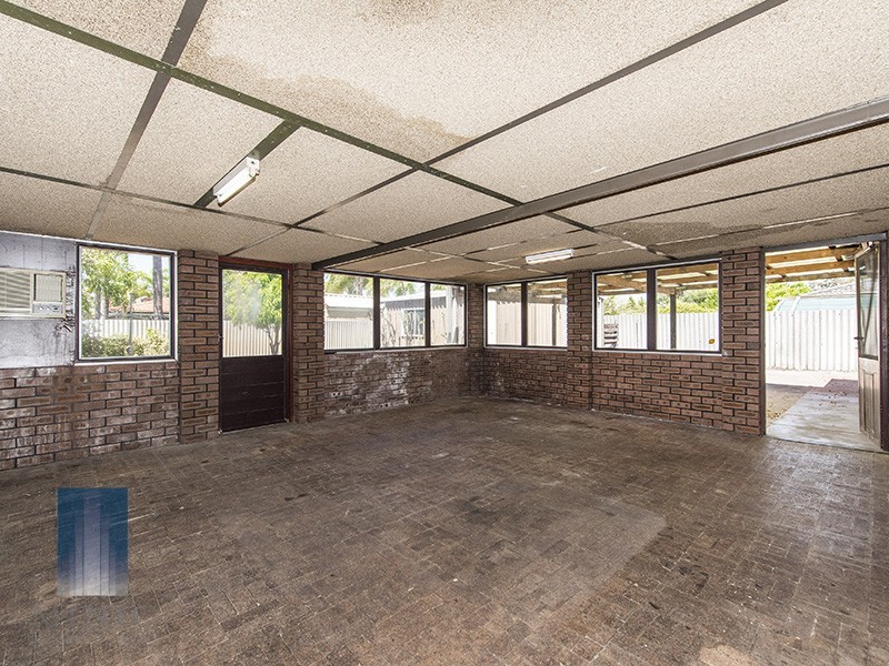 7 Meuller Way, Thornlie WA 6108