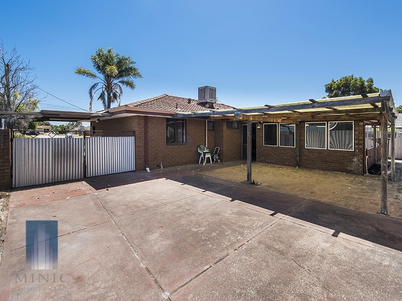 7 Meuller Way, Thornlie WA 6108