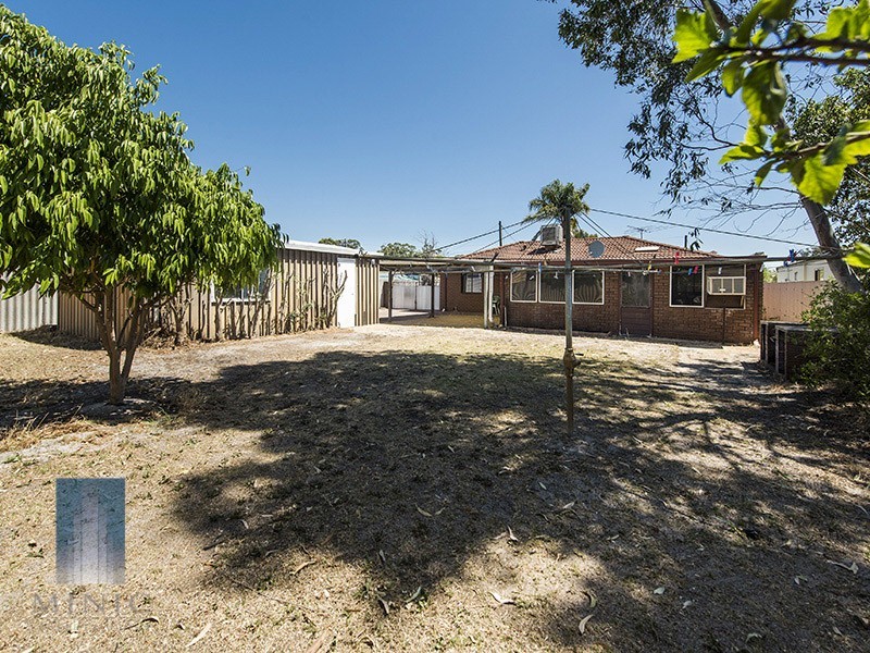 7 Meuller Way, Thornlie WA 6108