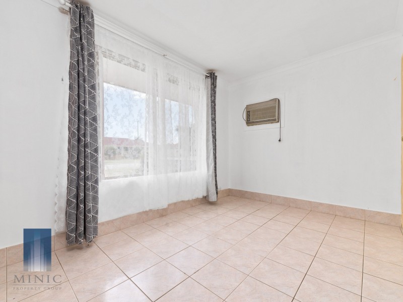 6 Brunswick Road, Thornlie WA 6108