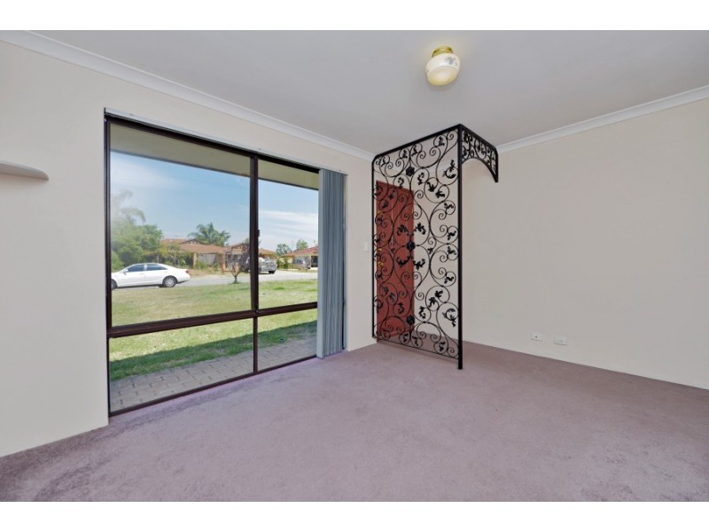 14 Rochester Avenue, Beckenham WA 6107