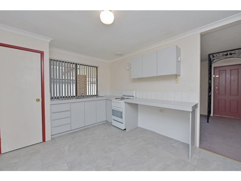 14 Rochester Avenue, Beckenham WA 6107