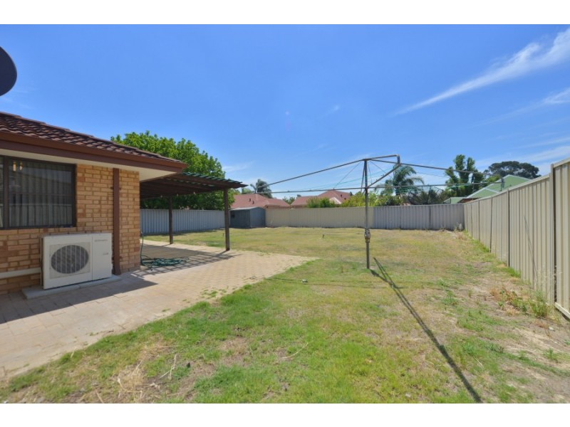 14 Rochester Avenue, Beckenham WA 6107