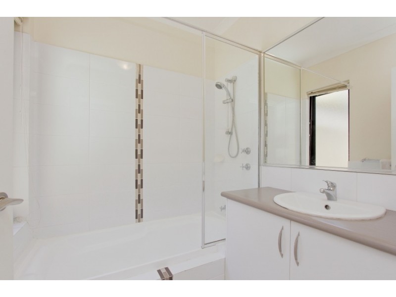 14B Waminda Way, Landsdale WA 6065