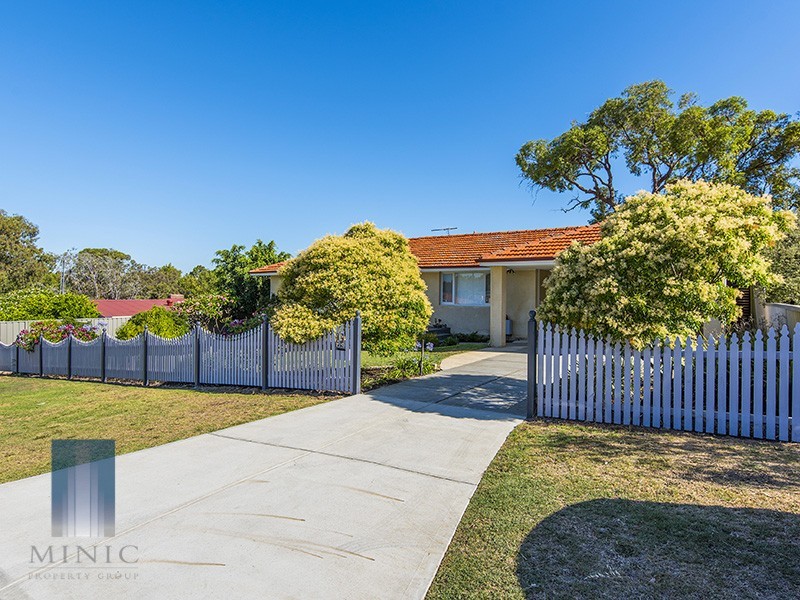 27 Egeus Way, Coolbellup WA 6163