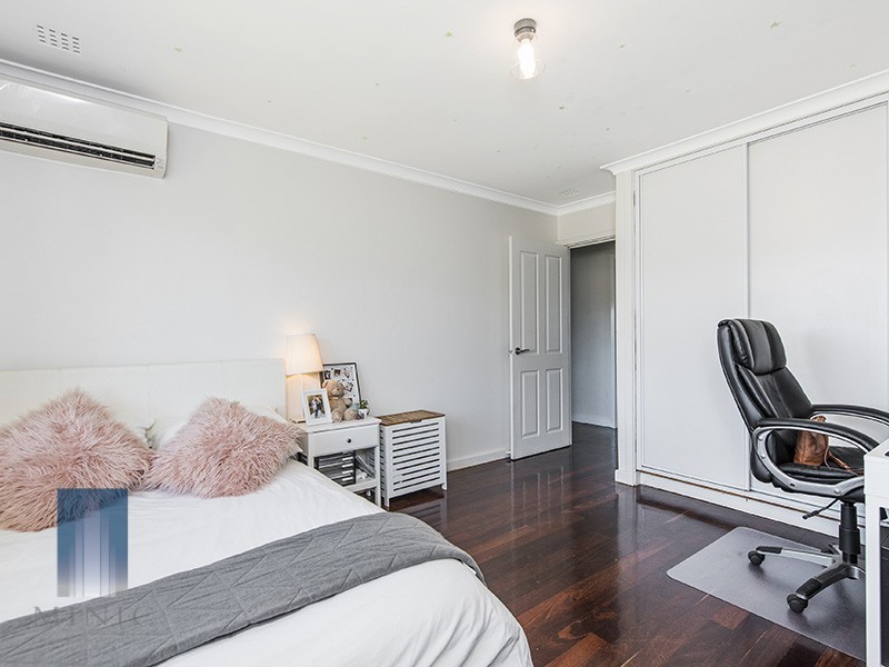 27 Egeus Way, Coolbellup WA 6163