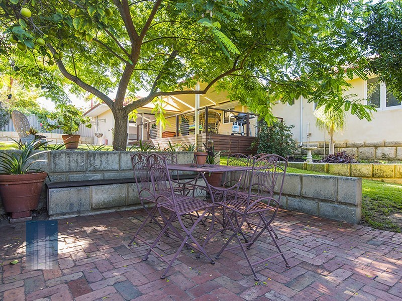 27 Egeus Way, Coolbellup WA 6163