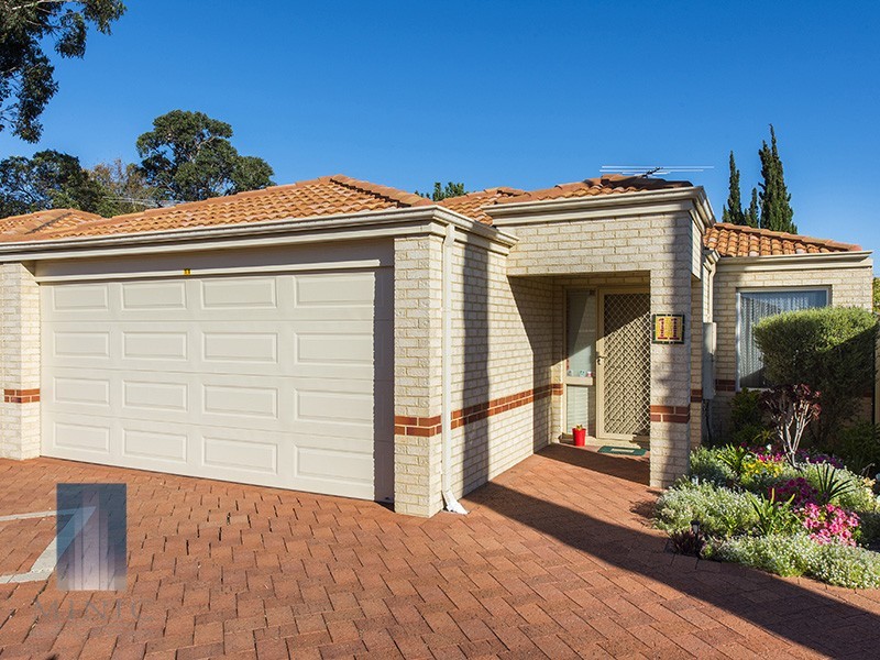 11/8 Acton Avenue, Bentley WA 6102