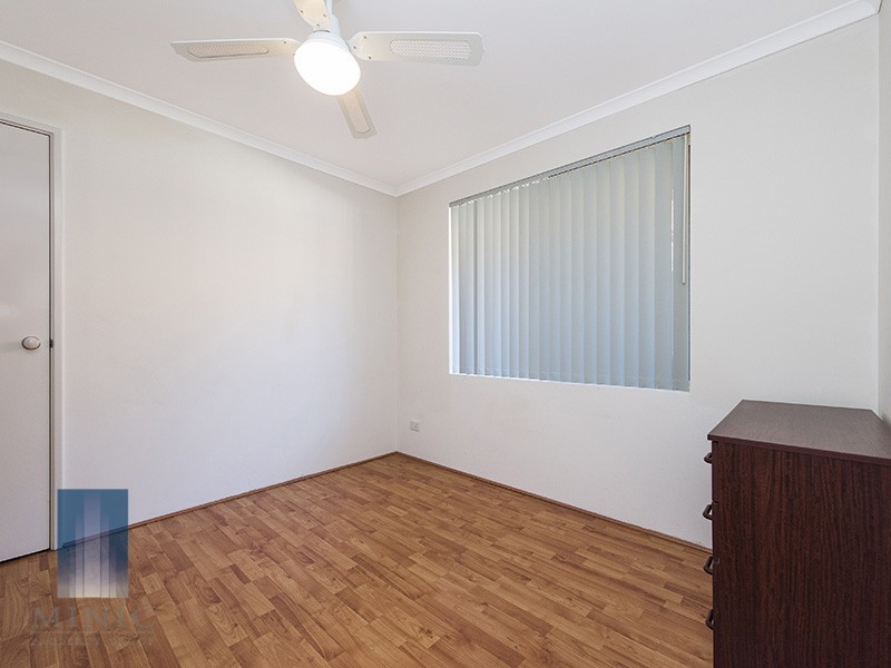 11/8 Acton Avenue, Bentley WA 6102