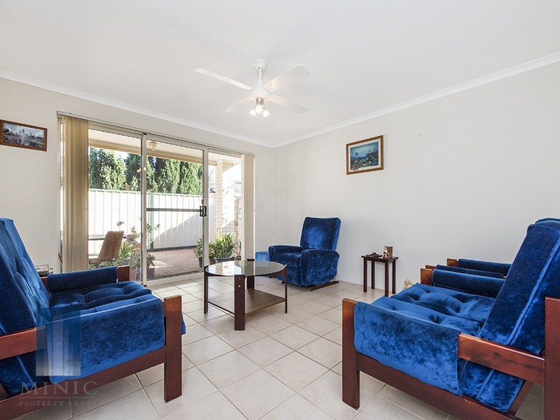 11/8 Acton Avenue, Bentley WA 6102