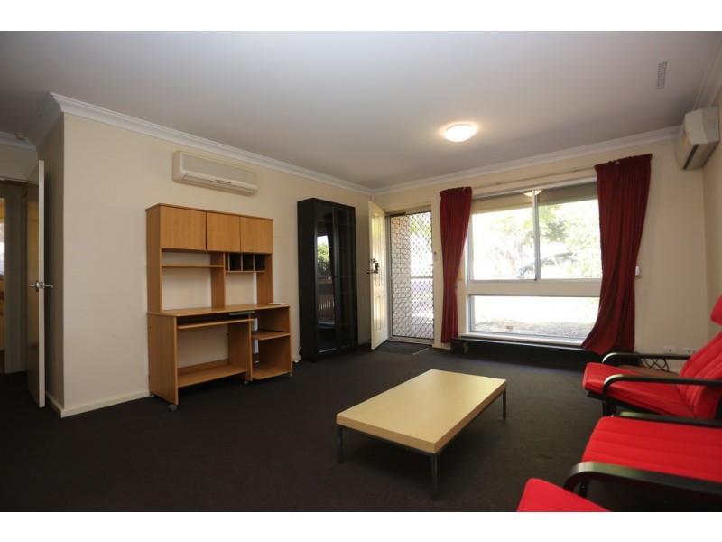 27B Bunderra Close, Karawara WA 6152