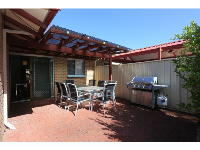 27B Bunderra Close, Karawara WA 6152