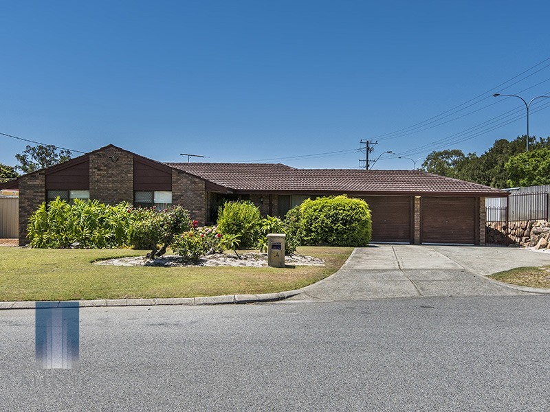 14 Illyarrie Place, Willetton WA 6155