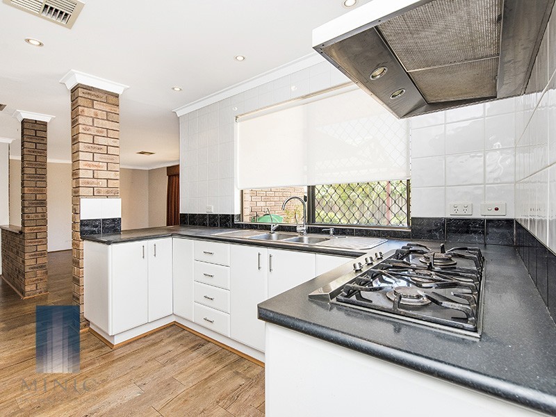 14 Illyarrie Place, Willetton WA 6155