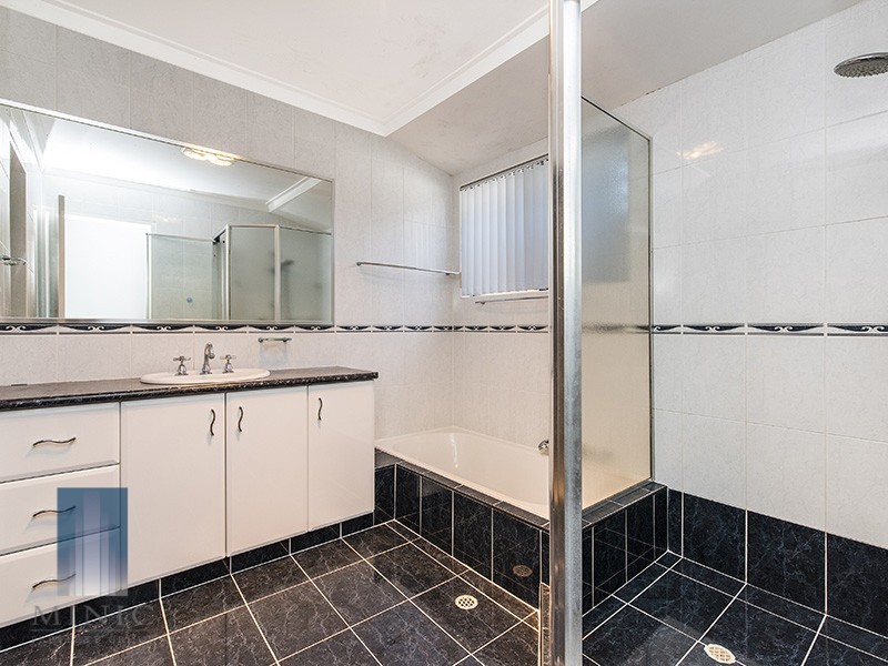 14 Illyarrie Place, Willetton WA 6155