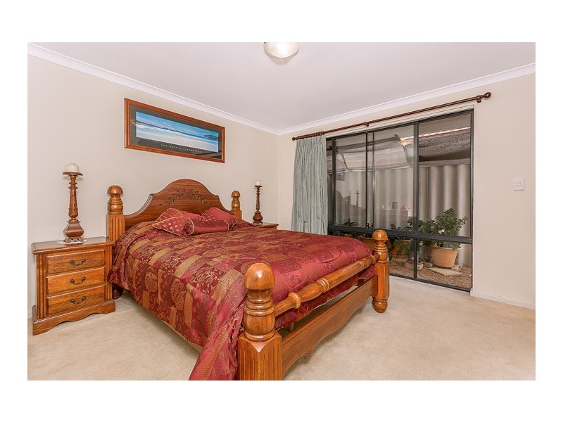 12 Silvereye Close, East Cannington WA 6107