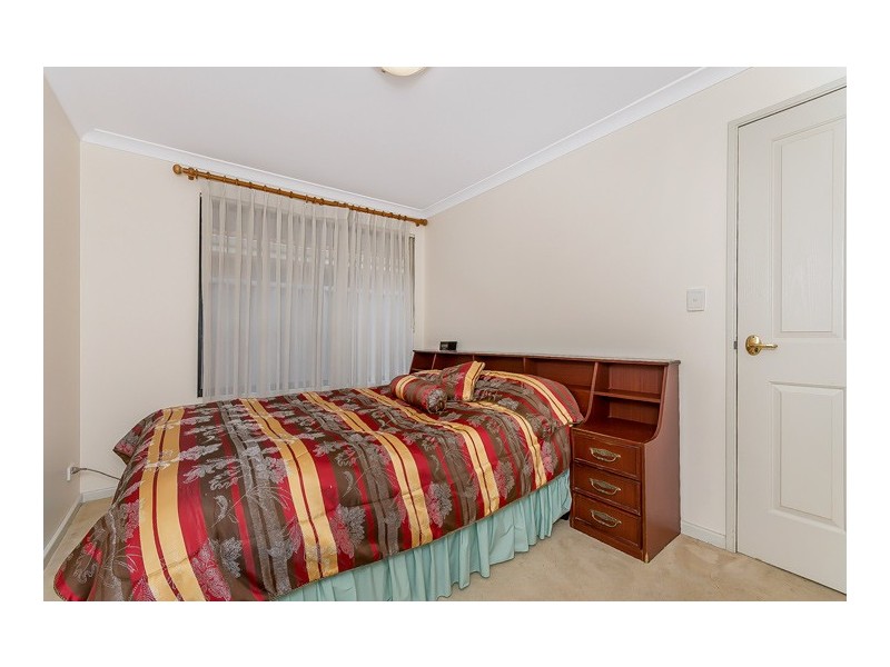 12 Silvereye Close, East Cannington WA 6107