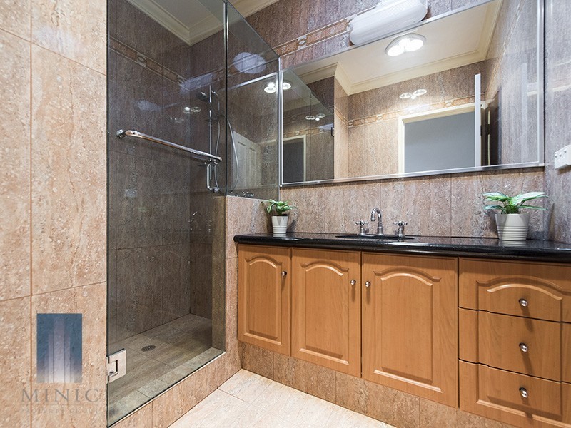 1/168 Melville Parade, Como WA 6152