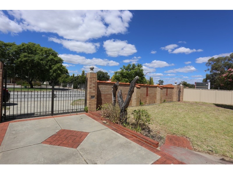 45 Braibrise Road, Wilson WA 6107