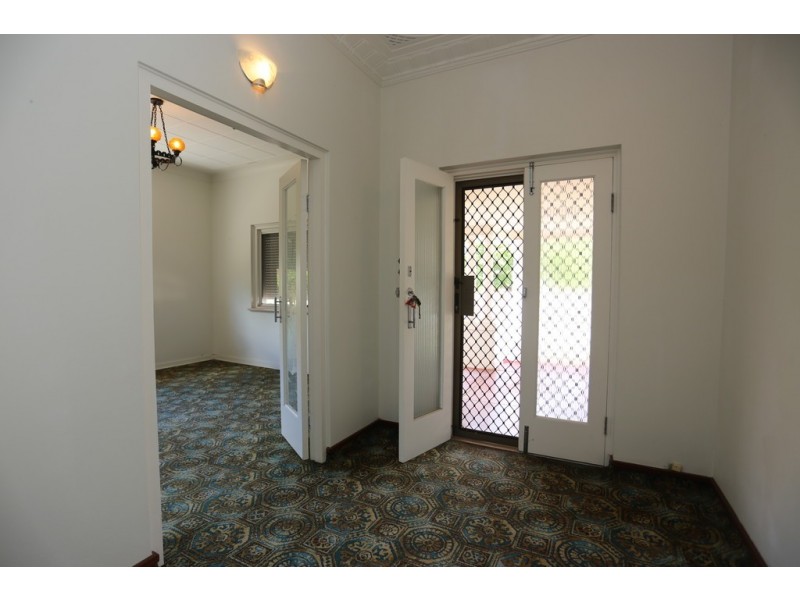 45 Braibrise Road, Wilson WA 6107
