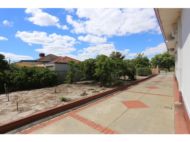 45 Braibrise Road, Wilson WA 6107