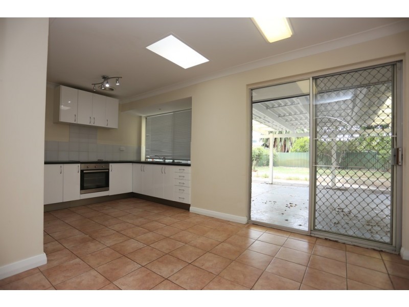 45 Partridge Way, Thornlie WA 6108