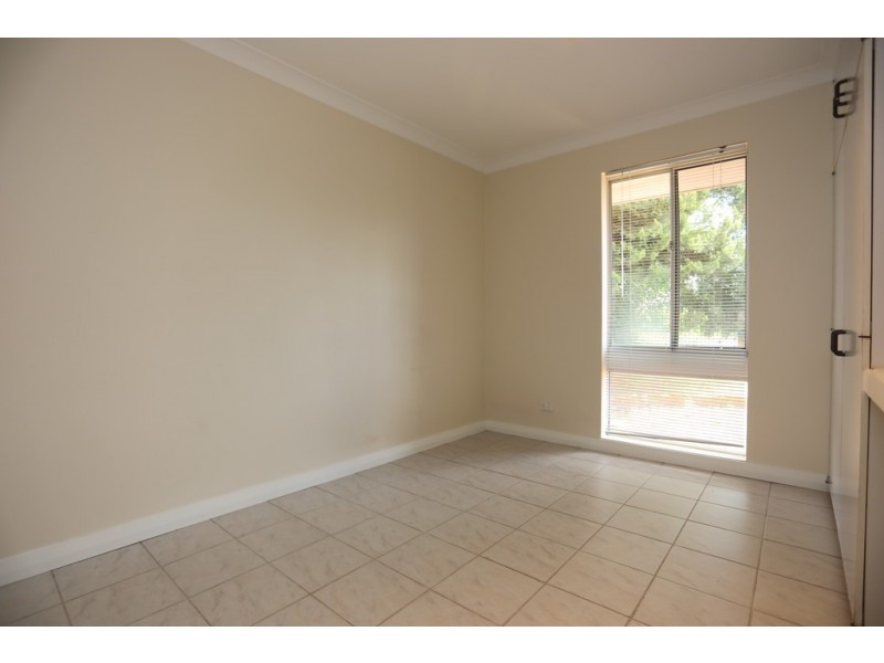 45 Partridge Way, Thornlie WA 6108