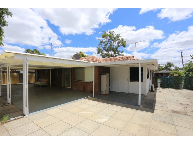 45 Partridge Way, Thornlie WA 6108