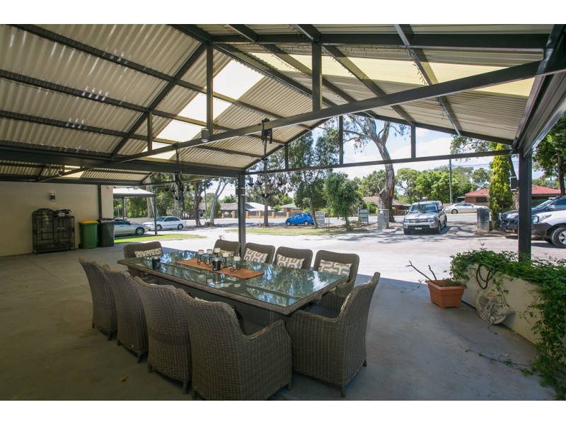 207 Kalamunda Road, Maida Vale WA 6057