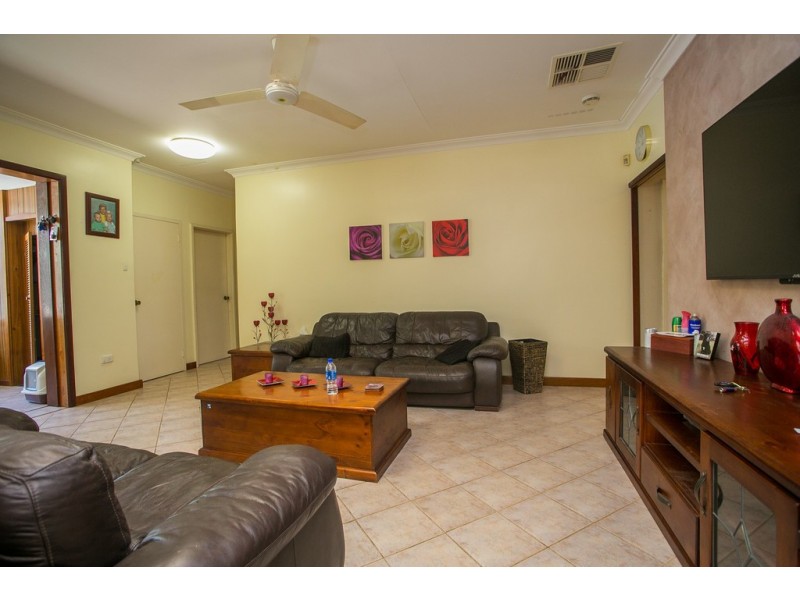 207 Kalamunda Road, Maida Vale WA 6057