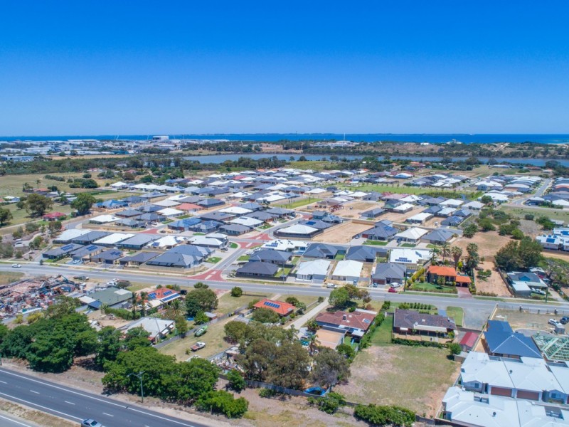 630 Rockingham Road, Munster WA 6166