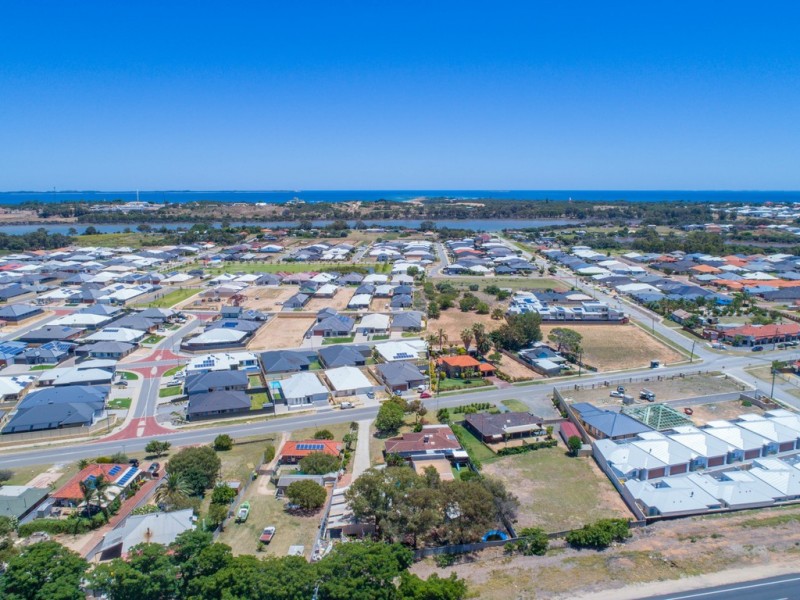 630 Rockingham Road, Munster WA 6166