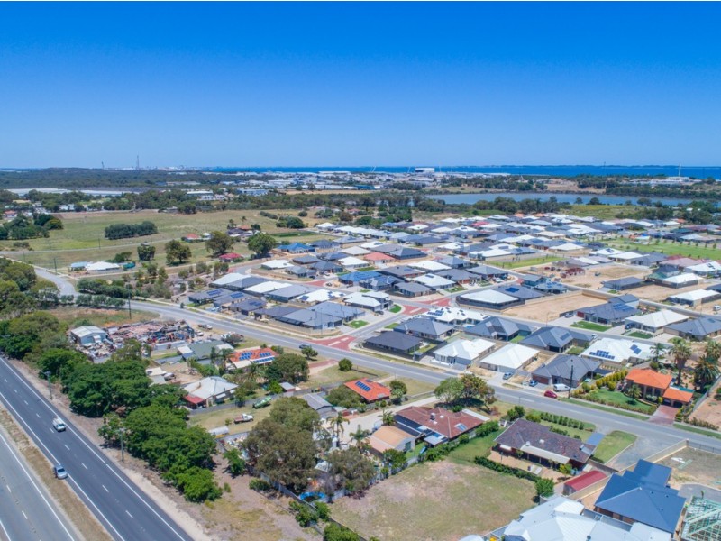 630 Rockingham Road, Munster WA 6166