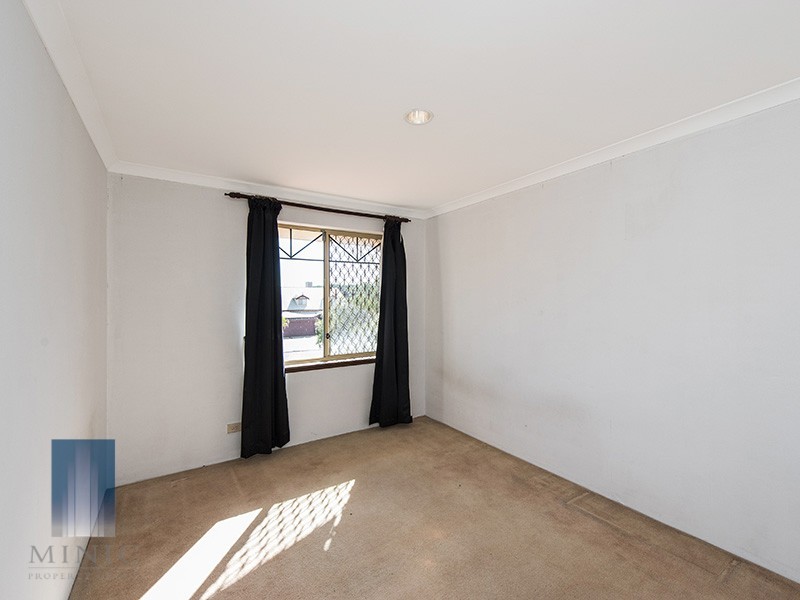 8 Prescott Drive, Murdoch WA 6150