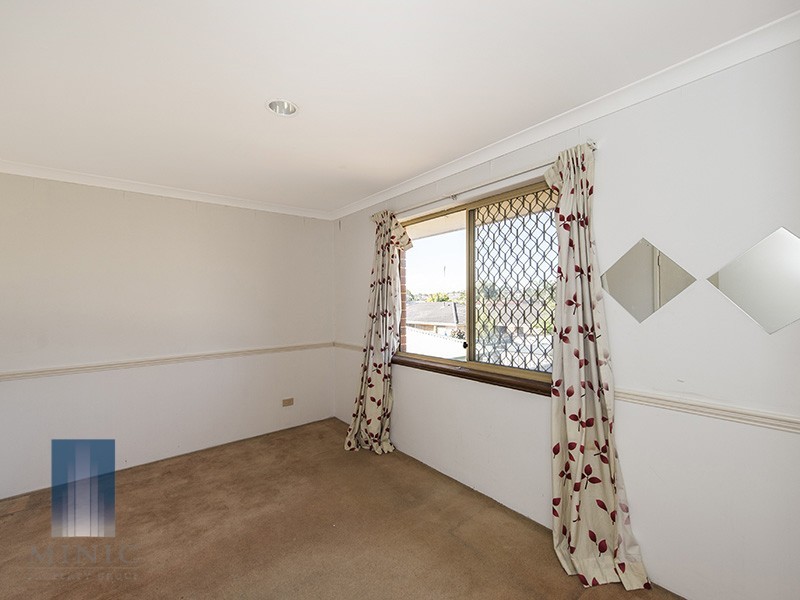 8 Prescott Drive, Murdoch WA 6150