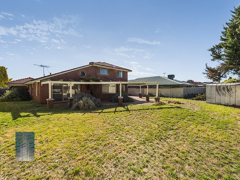 8 Prescott Drive, Murdoch WA 6150